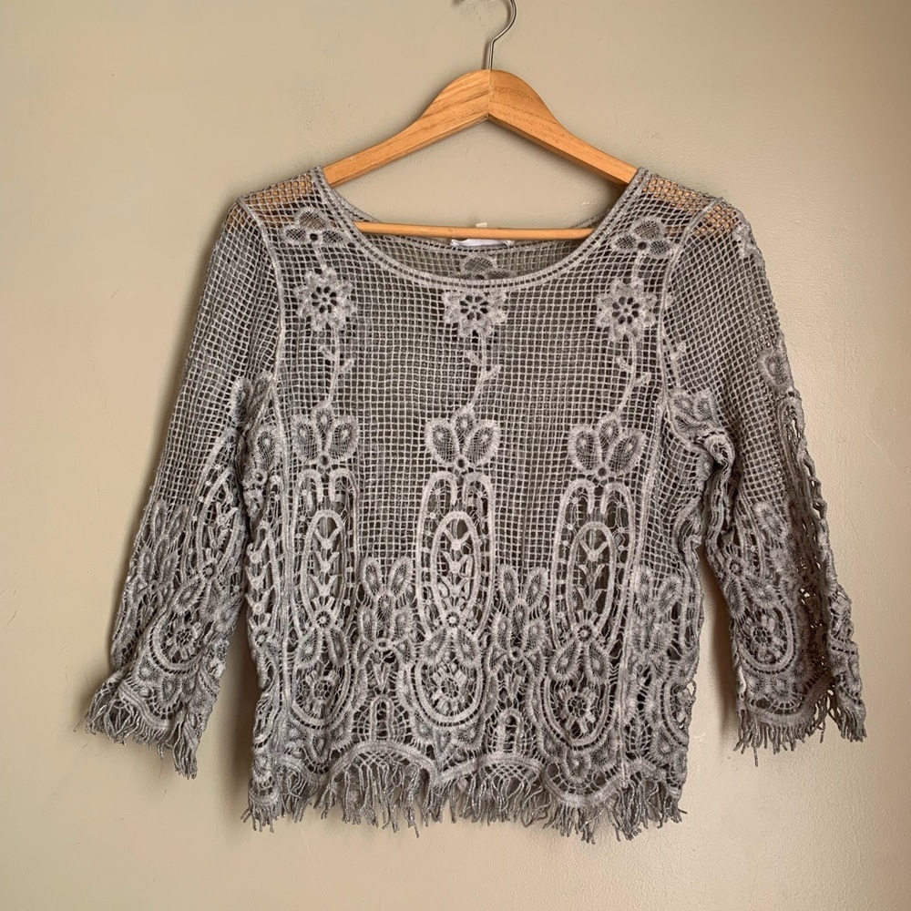 Liquid by Sioni Womens Gray Crochet KnitTop Size M/L Boho Overlay 3/4 sleeve